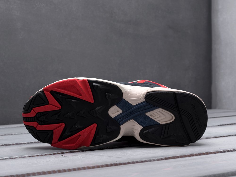 Кроссовки Adidas Originals Yung 1 — изображение 4