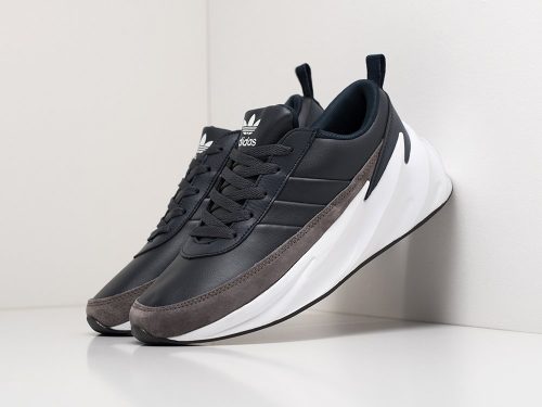 Кроссовки Adidas Sharks