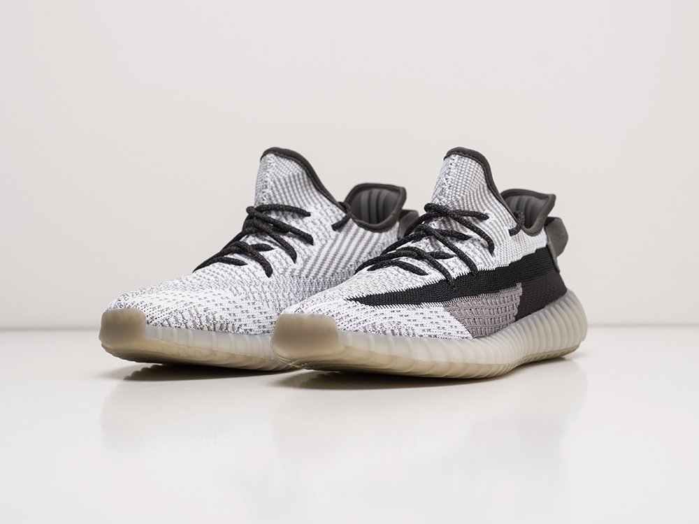 Кроссовки Adidas Yeezy 350 Boost v2 — изображение 2
