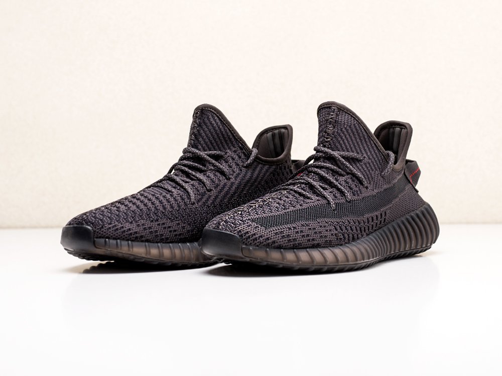 Кроссовки Adidas Yeezy 350 Boost v2 — изображение 2