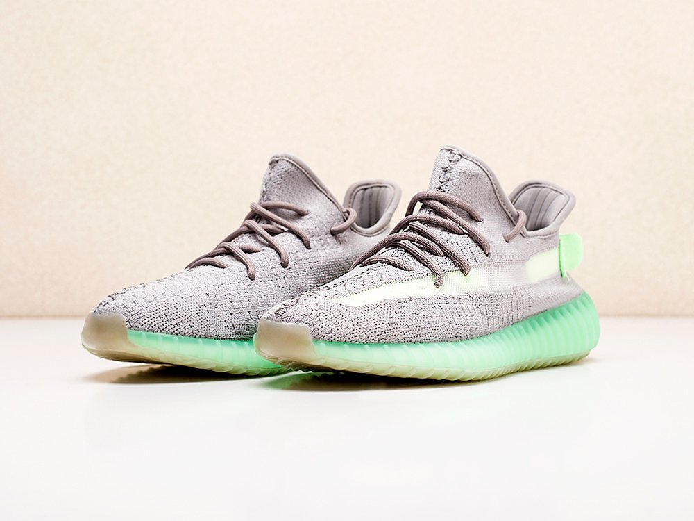 Кроссовки Adidas Yeezy 350 Boost v2 — изображение 2