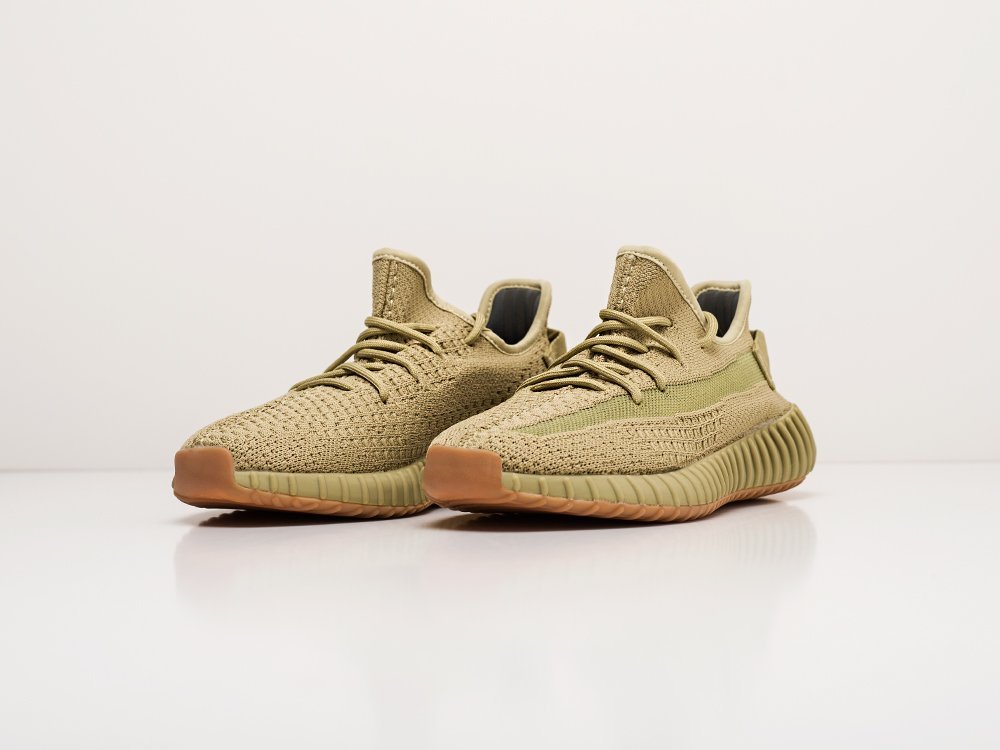 Кроссовки Adidas Yeezy 350 Boost v2 — изображение 2