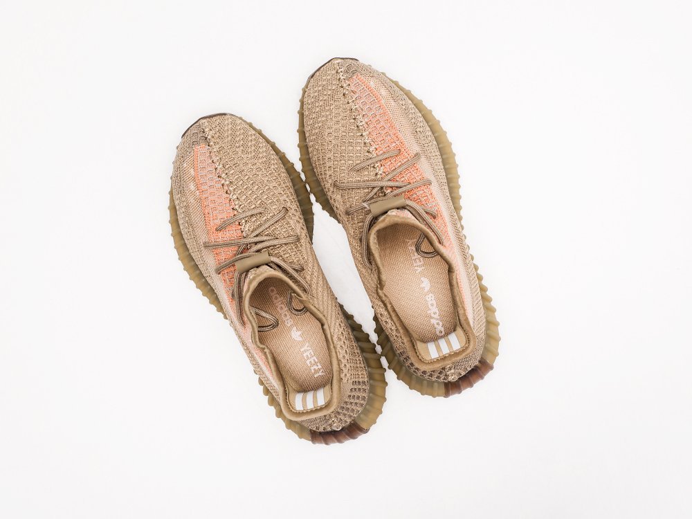 Кроссовки Adidas Yeezy 350 Boost v2 — изображение 2