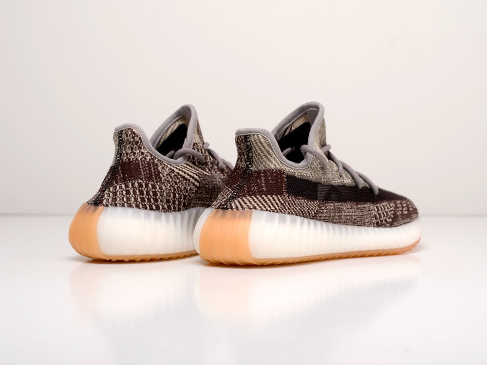 Кроссовки Adidas Yeezy 350 Boost v2 — изображение 3