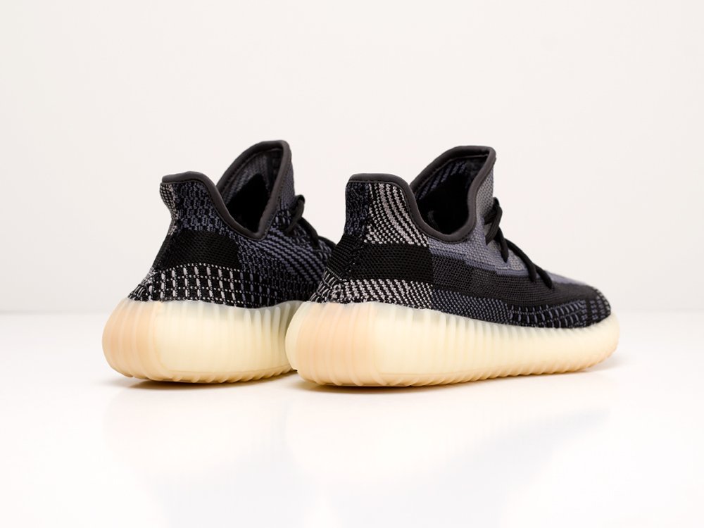 Кроссовки Adidas Yeezy 350 Boost v2 — изображение 3