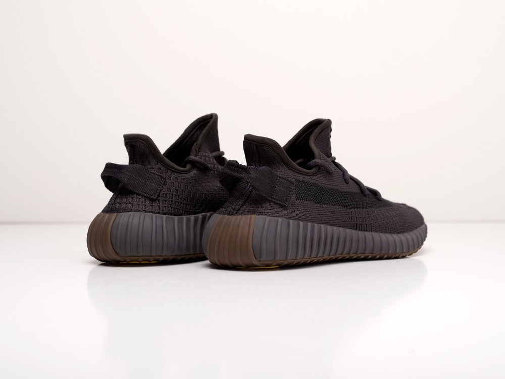 Кроссовки Adidas Yeezy 350 Boost v2 — изображение 3