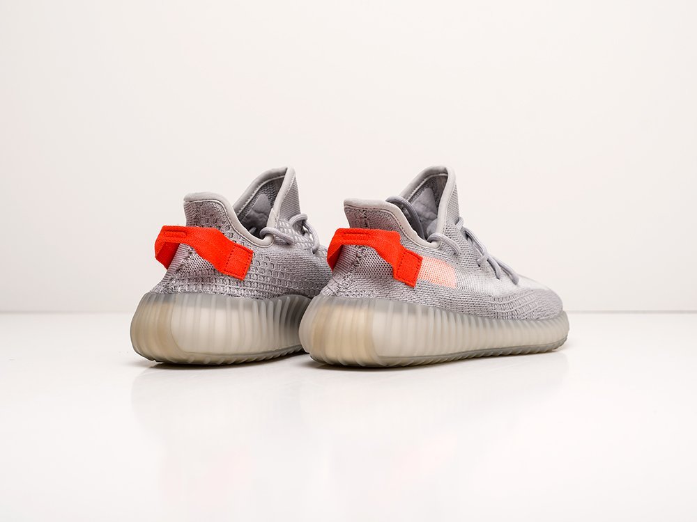 Кроссовки Adidas Yeezy 350 Boost v2 — изображение 3