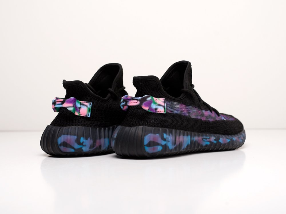 Кроссовки Adidas Yeezy 350 Boost v2 — изображение 3