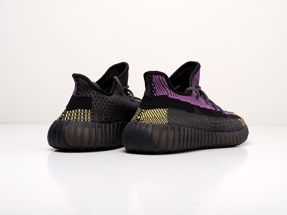 Кроссовки Adidas Yeezy 350 Boost v2 — изображение 3
