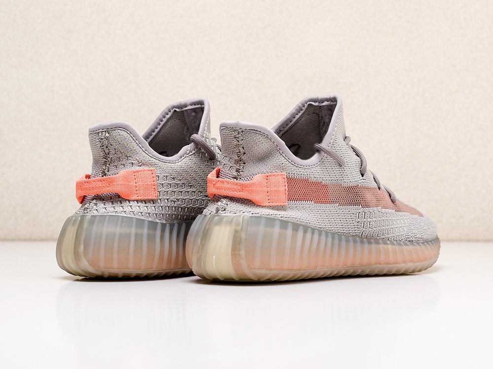 Кроссовки Adidas Yeezy 350 Boost v2 — изображение 3