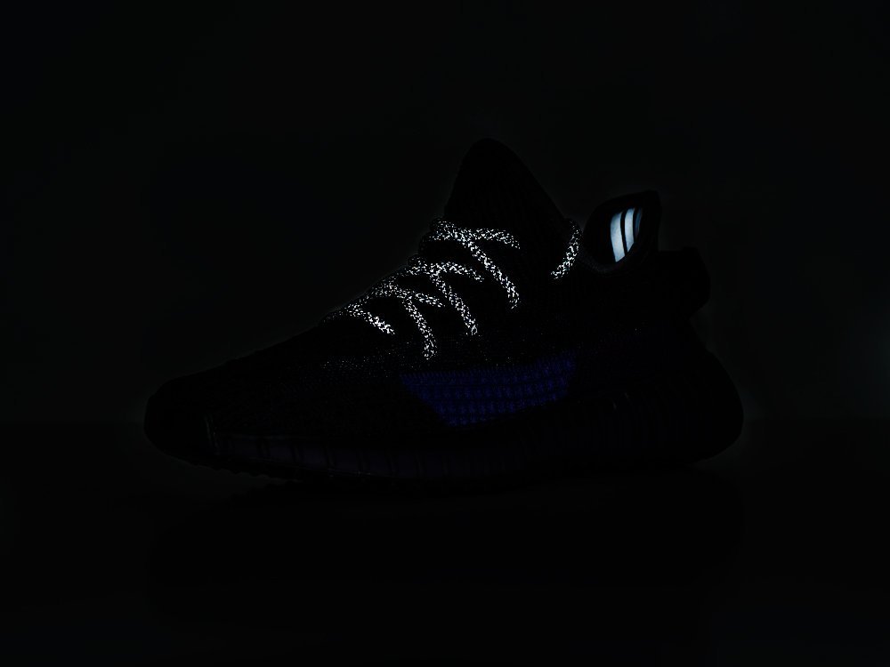 Кроссовки Adidas Yeezy 350 Boost v2 — изображение 6