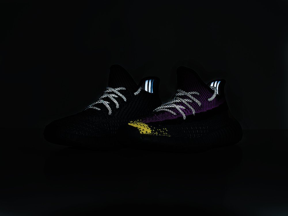 Кроссовки Adidas Yeezy 350 Boost v2 — изображение 7