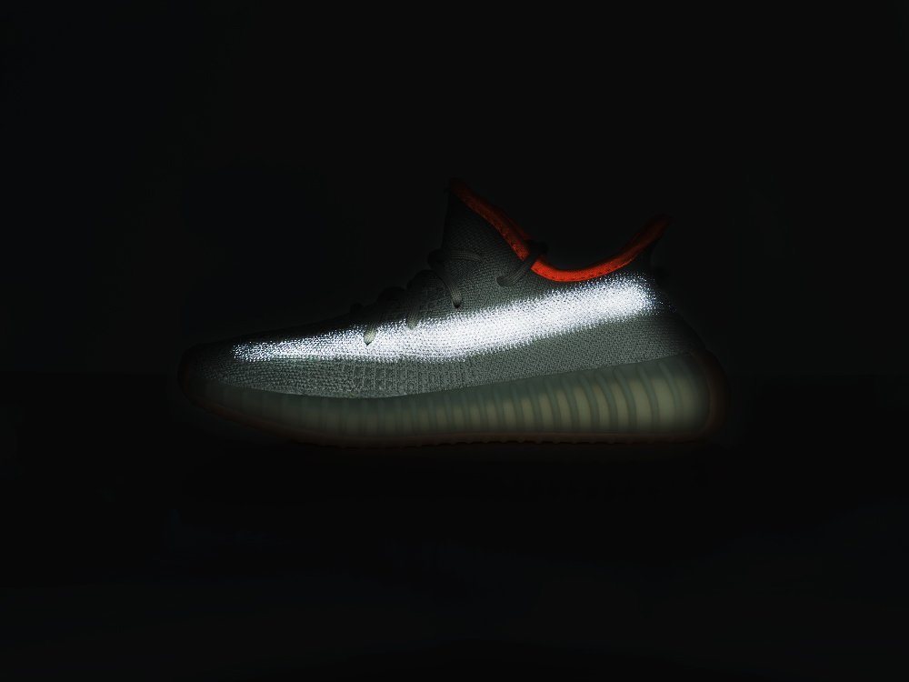 Кроссовки Adidas Yeezy 350 Boost v2 — изображение 7