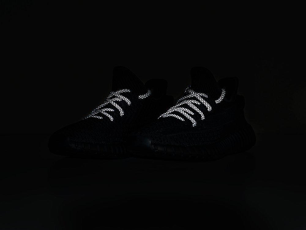 Кроссовки Adidas Yeezy 350 Boost v2 — изображение 7