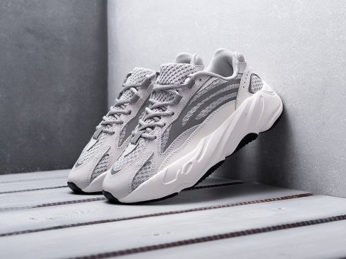 Кроссовки Adidas Yeezy Boost 700 v2