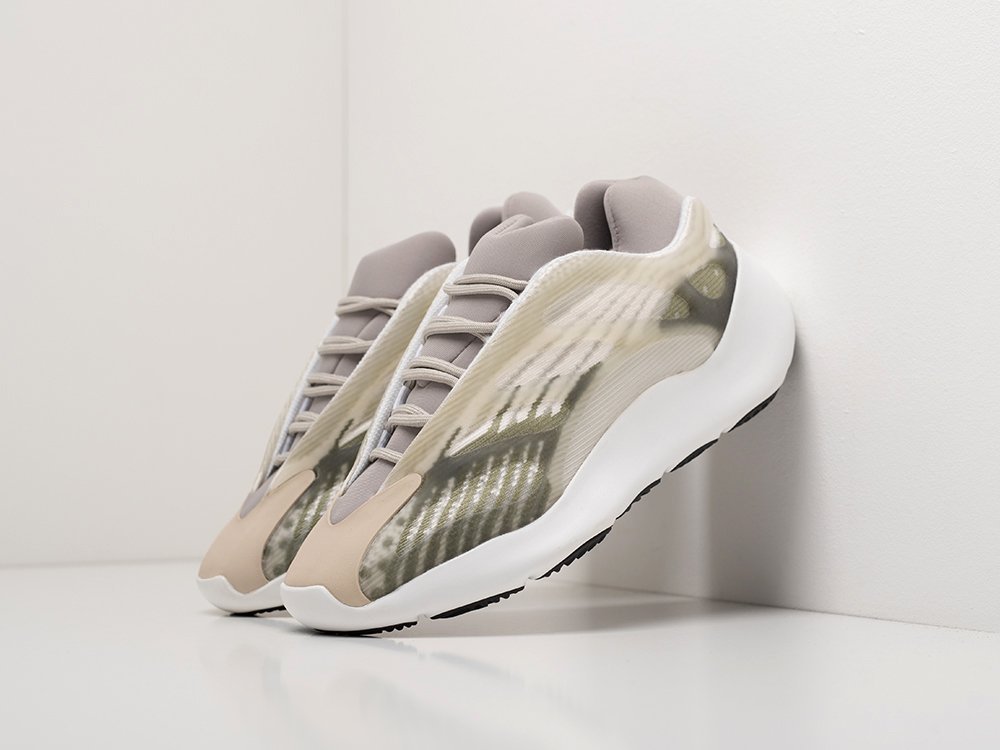 Кроссовки Adidas Yeezy Boost 700 v3