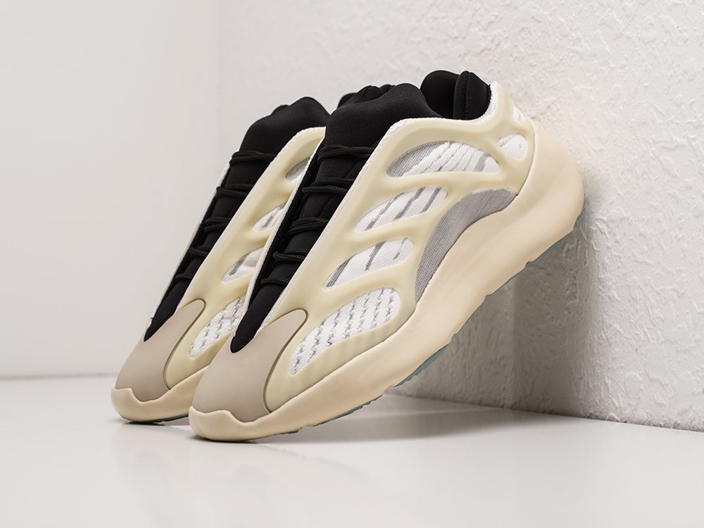 Кроссовки Adidas Yeezy Boost 700 v3