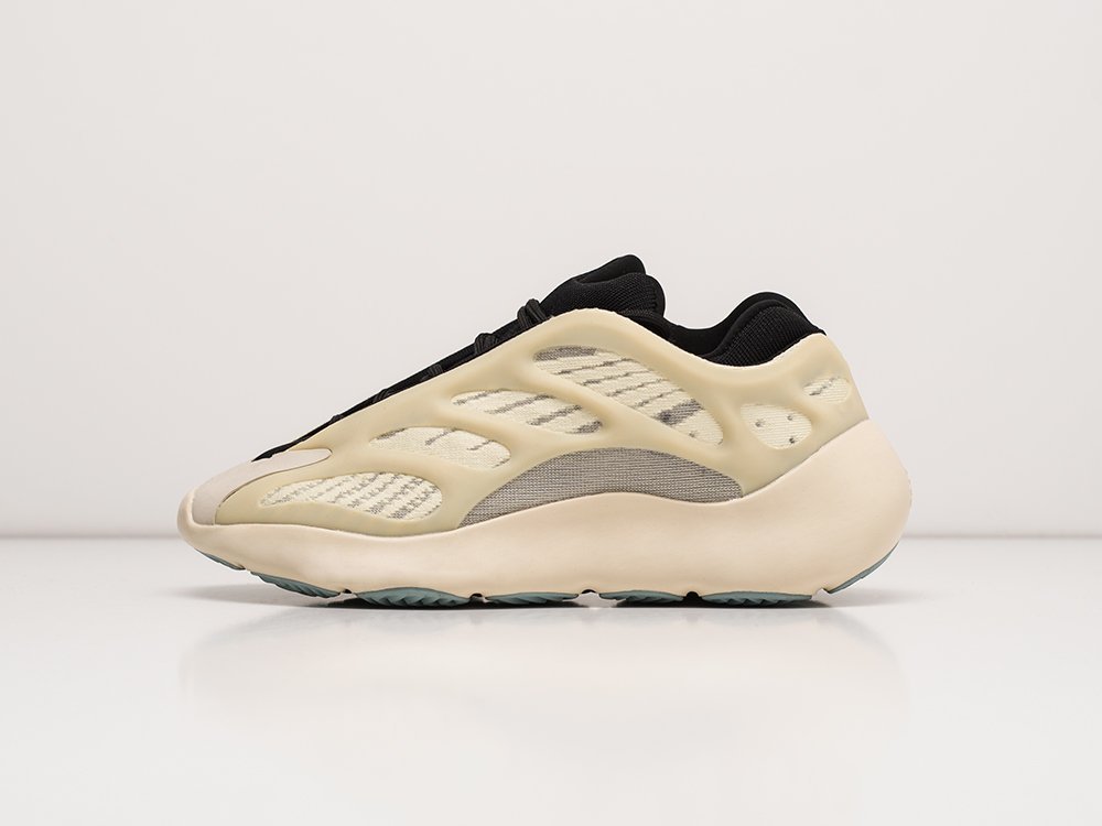 Кроссовки Adidas Yeezy Boost 700 v3 — изображение 2