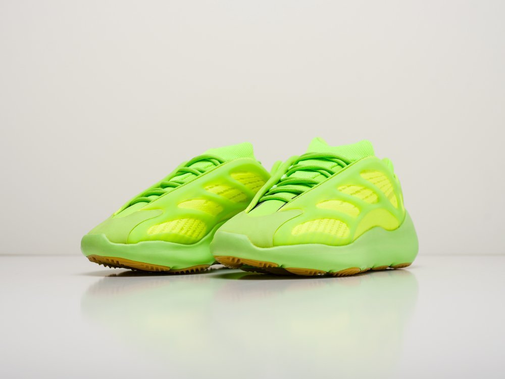 Кроссовки Adidas Yeezy Boost 700 v3 — изображение 2