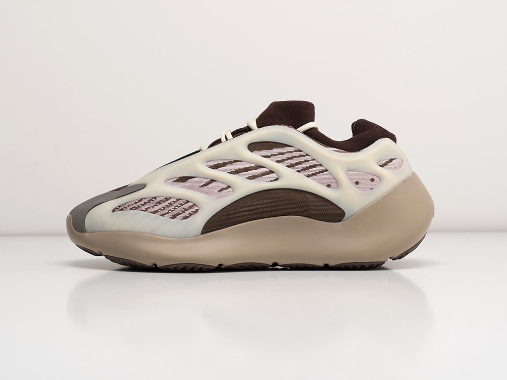 Кроссовки Adidas Yeezy Boost 700 v3 — изображение 2