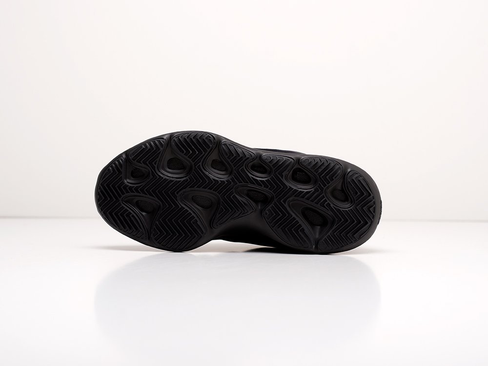 Кроссовки Adidas Yeezy Boost 700 v3 — изображение 4