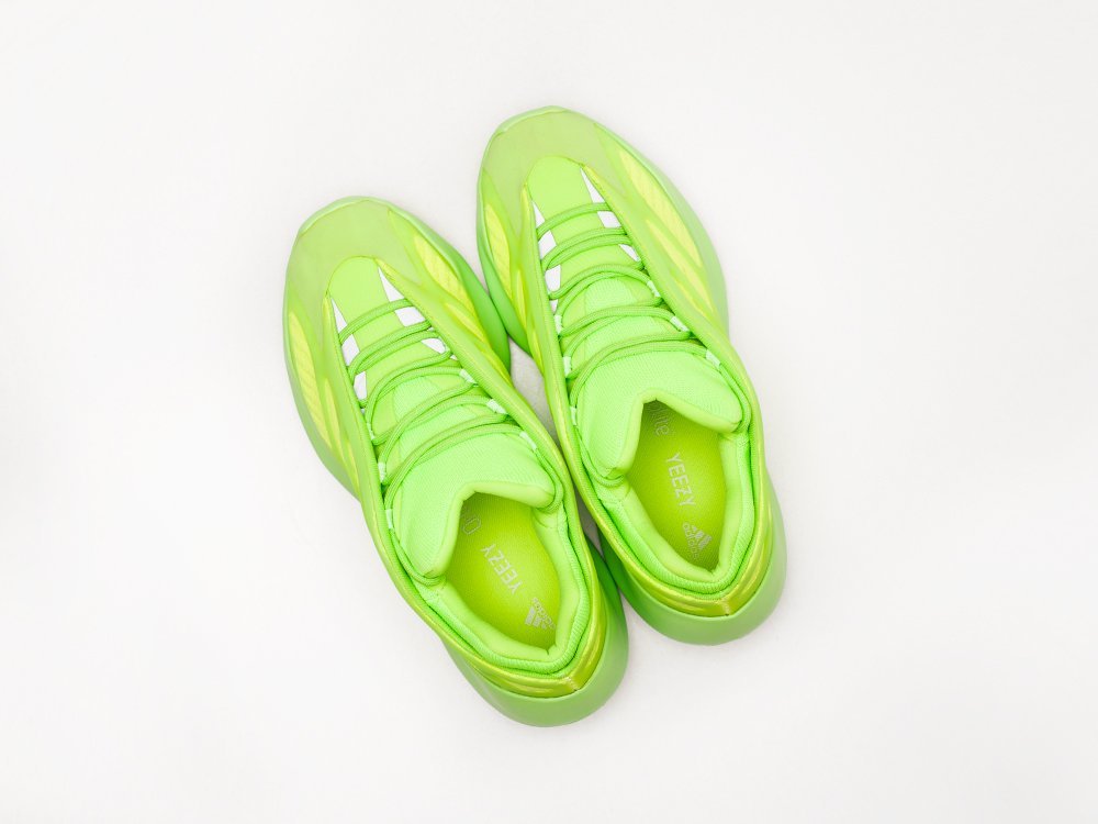 Кроссовки Adidas Yeezy Boost 700 v3 — изображение 5