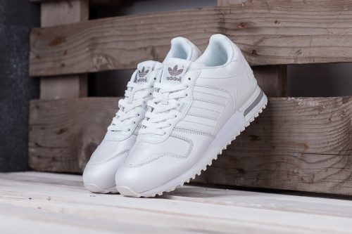 Кроссовки Adidas ZX 700