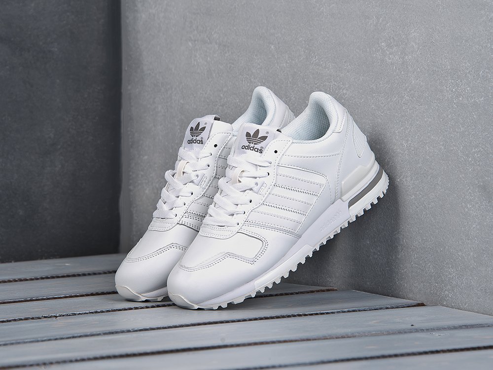 Кроссовки Adidas ZX 700