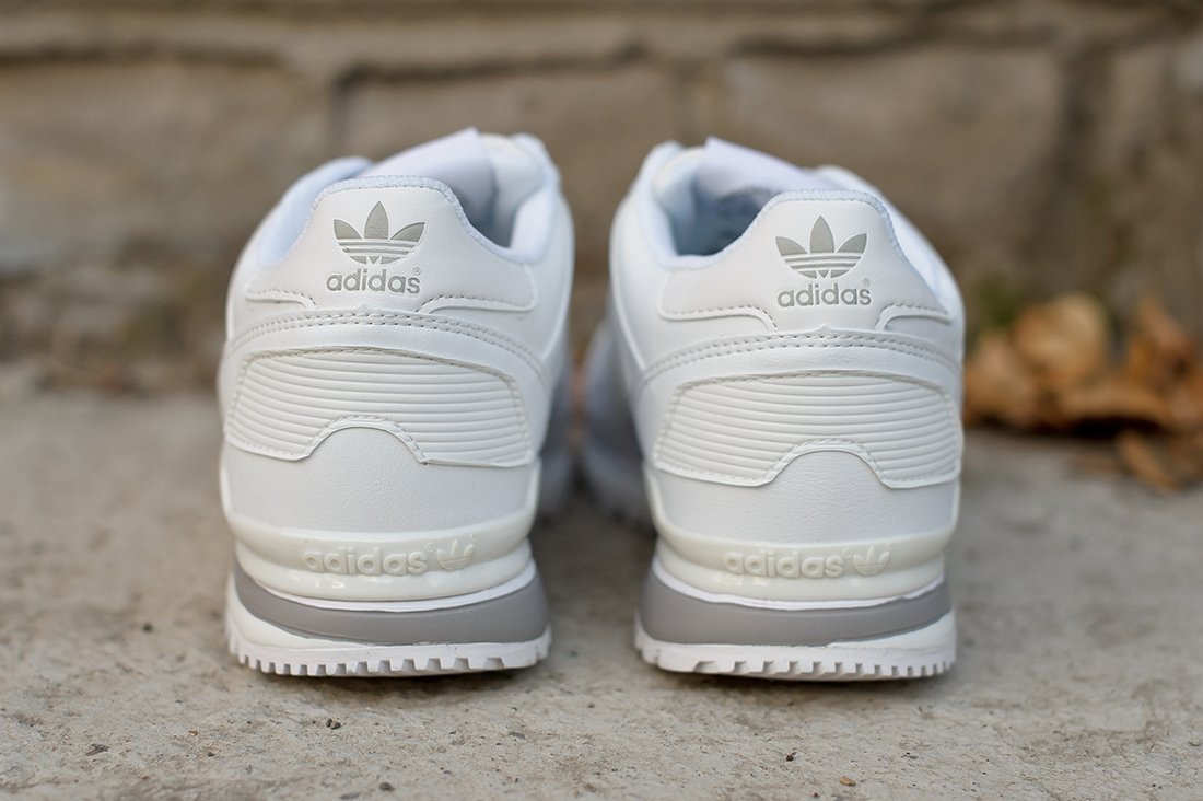 Кроссовки Adidas ZX 700 — изображение 5
