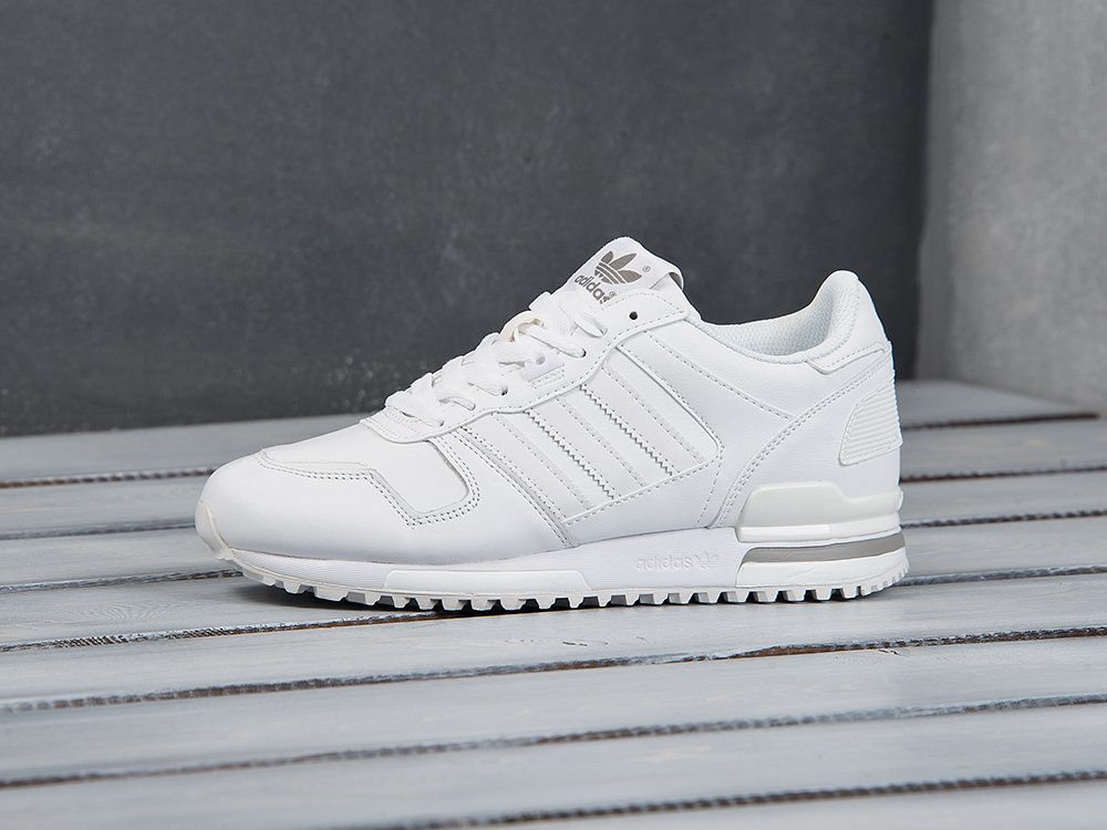 Кроссовки Adidas ZX 700 — изображение 6