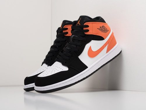 Кроссовки Nike Air Jordan 1