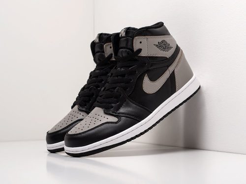 Кроссовки Nike Air Jordan 1
