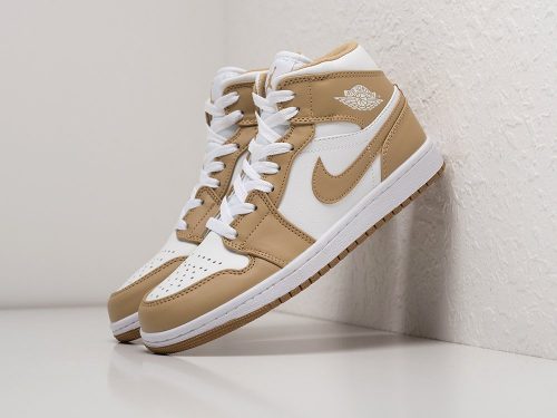 Кроссовки Nike Air Jordan 1