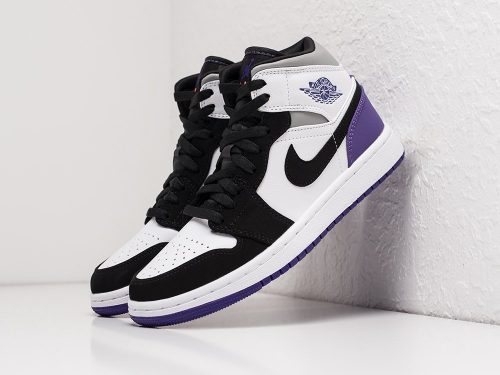 Кроссовки Nike Air Jordan 1