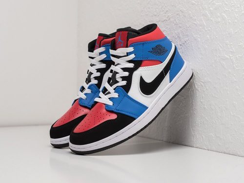 Кроссовки Nike Air Jordan 1