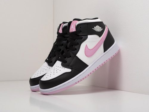 Кроссовки Nike Air Jordan 1