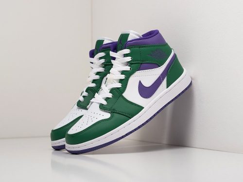 Кроссовки Nike Air Jordan 1