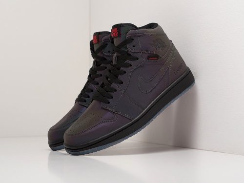 Кроссовки Nike Air Jordan 1