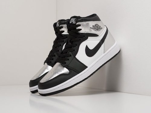 Кроссовки Nike Air Jordan 1