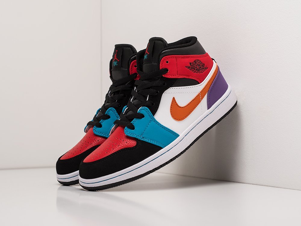 Кроссовки Nike Air Jordan 1