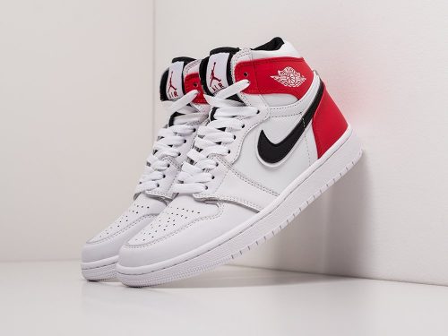 Кроссовки Nike Air Jordan 1