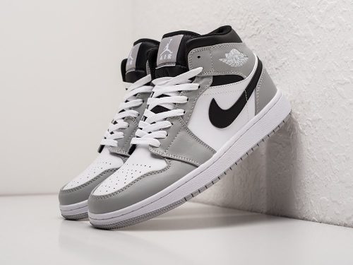Кроссовки Nike Air Jordan 1