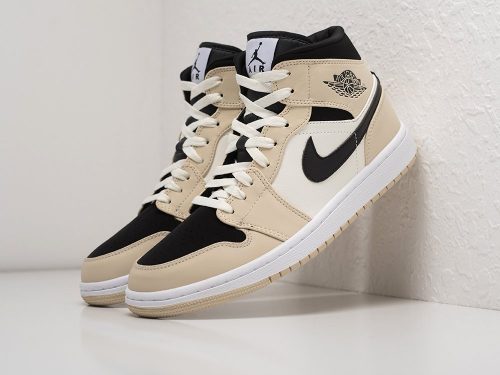 Кроссовки Nike Air Jordan 1