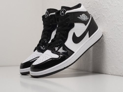 Кроссовки Nike Air Jordan 1