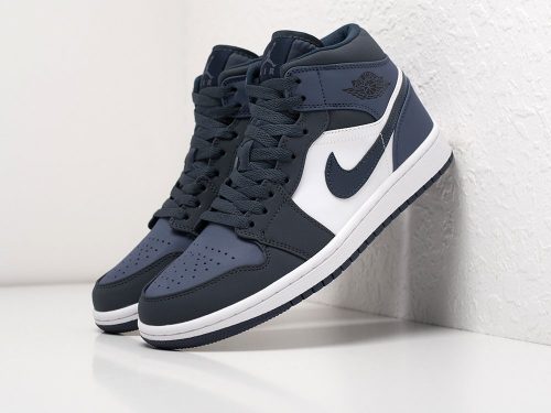 Кроссовки Nike Air Jordan 1