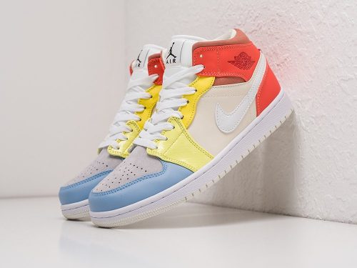 Кроссовки Nike Air Jordan 1
