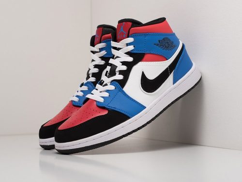 Кроссовки Nike Air Jordan 1