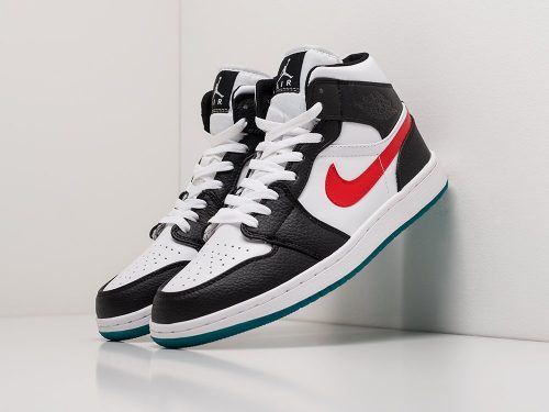 Кроссовки Nike Air Jordan 1
