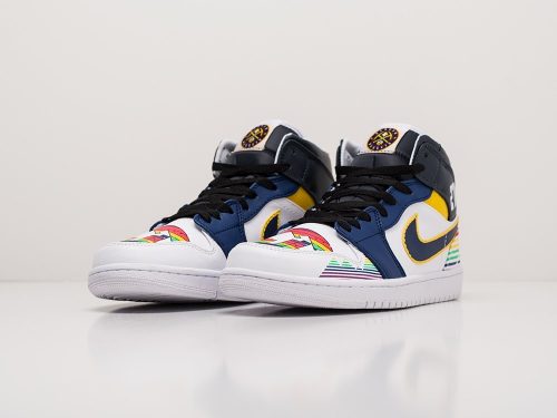 Кроссовки Nike Air Jordan 1