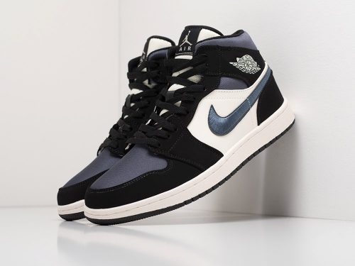Кроссовки Nike Air Jordan 1